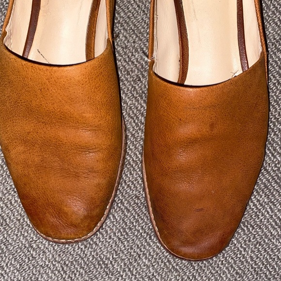Clarks Women's Tan Leather Loafers - Picture 11 of 11